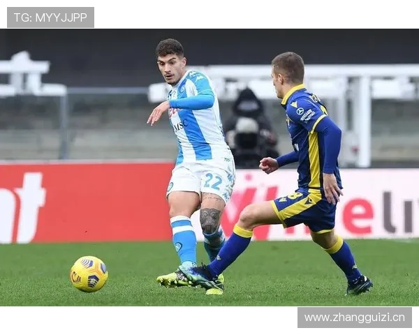 那不勒斯冠军赛季后进入重建期,阵容与战术框架调整对争冠形势产生影响 那不勒斯冠军赛季后进入重建期,阵容与战术框架调整对争冠形势产生影响